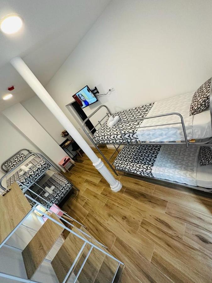 הואלבה Hostel Costa-Luz Bejar 28-30 מראה חיצוני תמונה