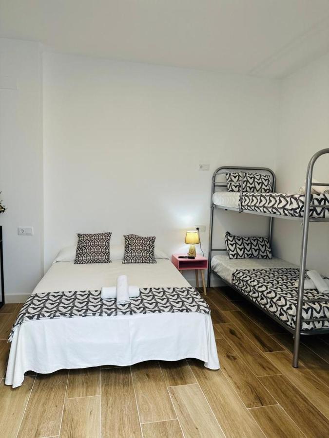 הואלבה Hostel Costa-Luz Bejar 28-30 מראה חיצוני תמונה