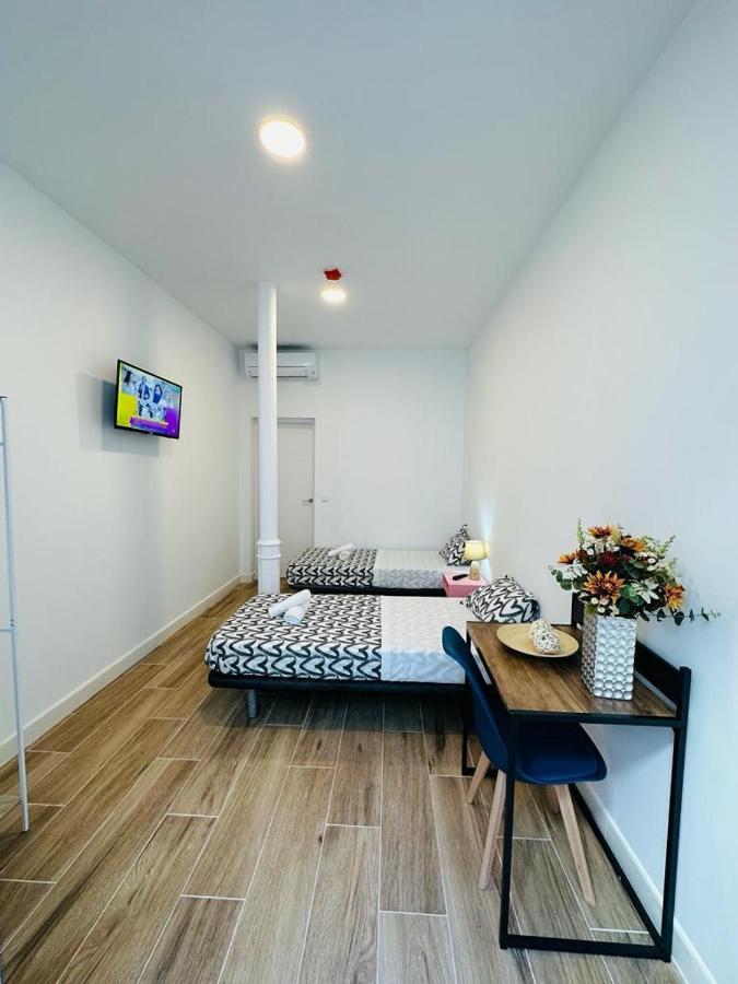הואלבה Hostel Costa-Luz Bejar 28-30 מראה חיצוני תמונה